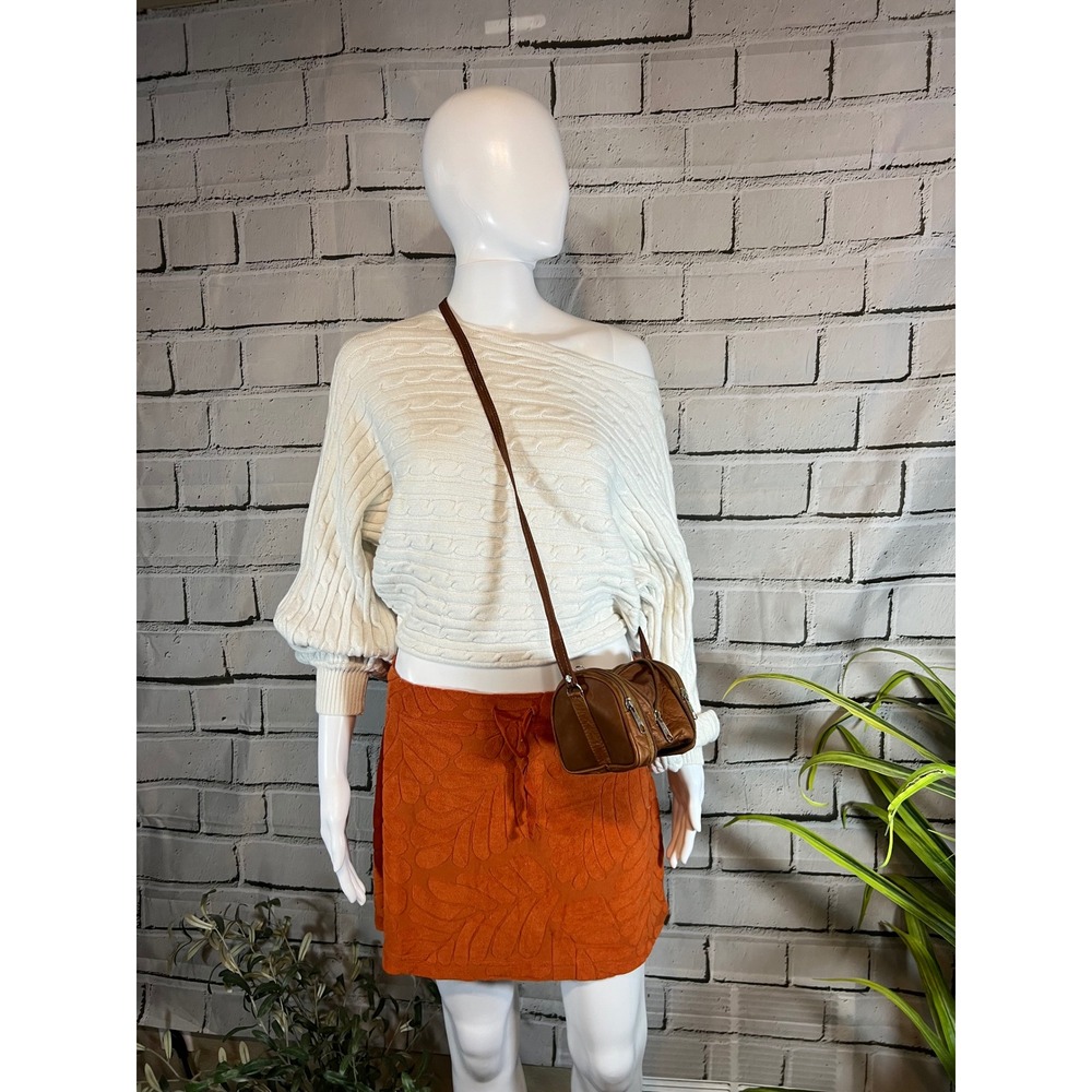 STYLED BY PRETTY FLY: The Cinnamon Cream Fit